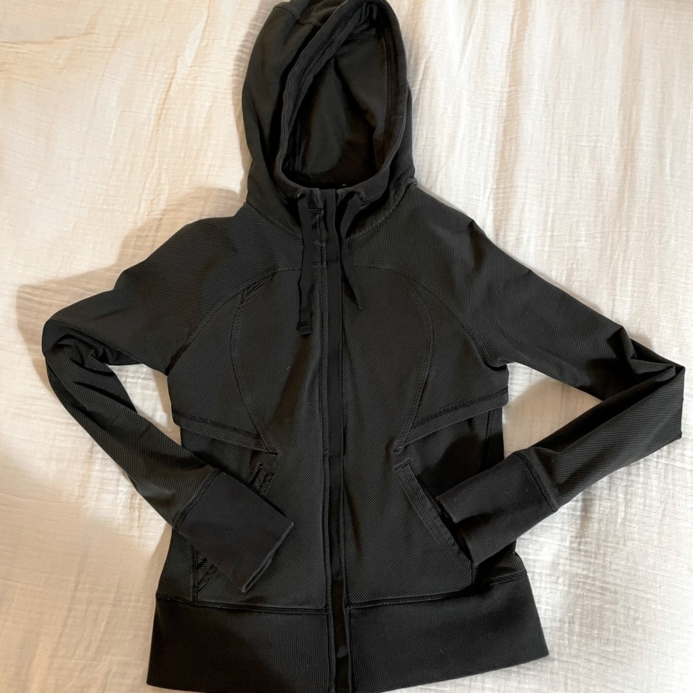 Black Lululemon zip up hoodie, vented back